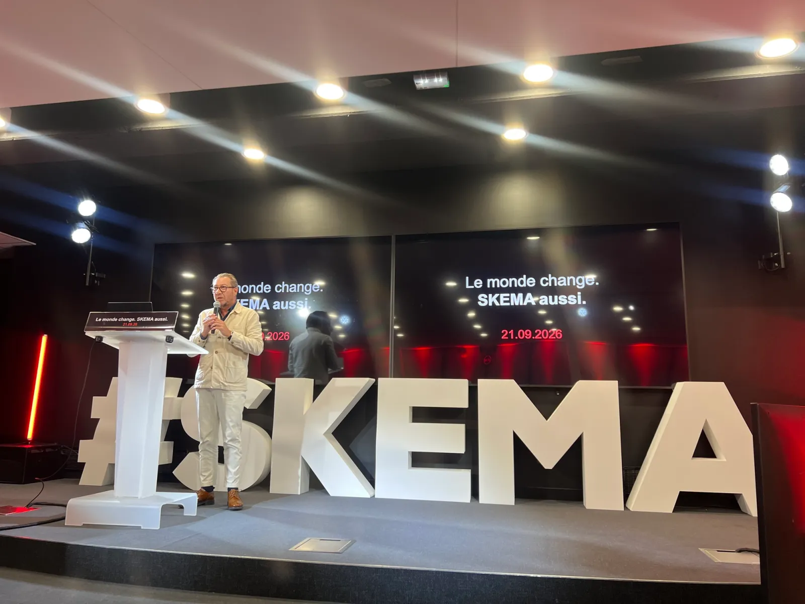 SKEMA unveils its new brand identity with carré noir